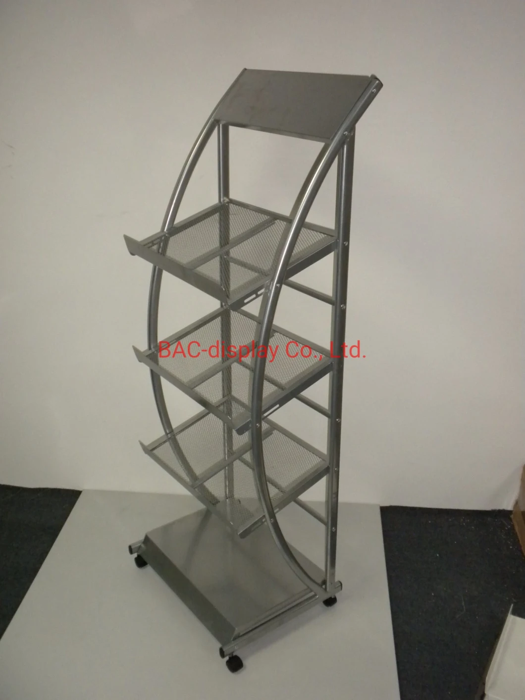 OEM Movable Metal Magazine Display Rack with 4 Wheels